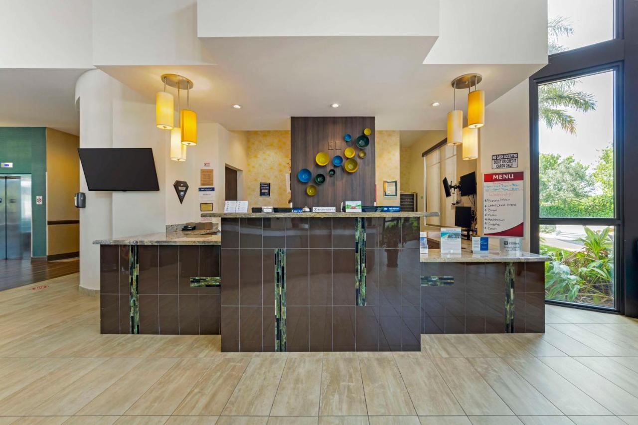 Best Western Plus Miami Executive Airport Hotel And Suites Country Walk Ngoại thất bức ảnh
