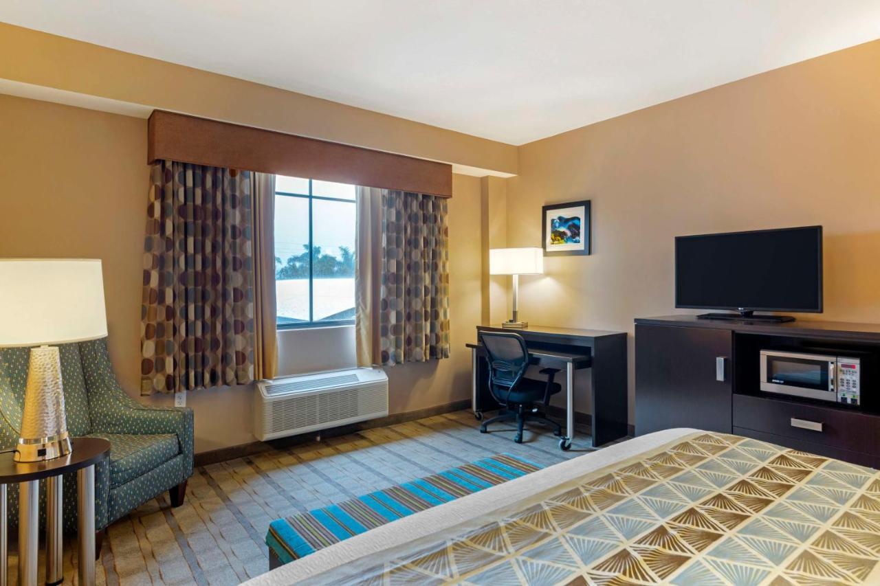 Best Western Plus Miami Executive Airport Hotel And Suites Country Walk Ngoại thất bức ảnh